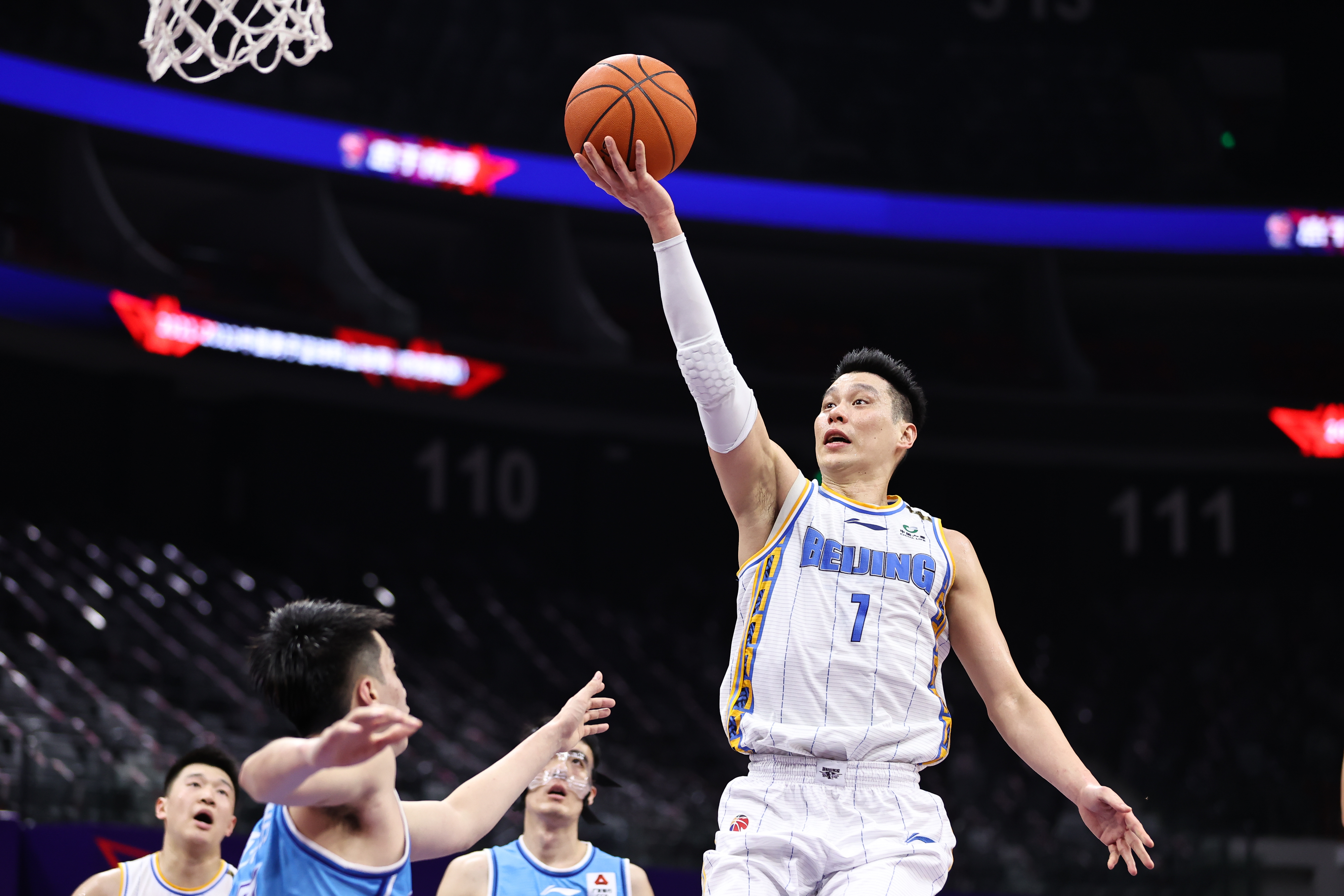 中国队不断突破！，纳达尔连续十场比赛得分超过夺冠比赛高潮迭起的简单介绍九游娱乐最新版本